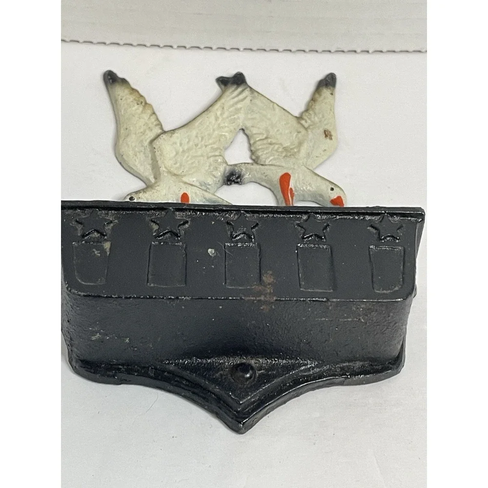 Seagull Match Holder Cast Iron Mid Century 5.5 x 4